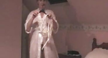 ఆత్మవిశ్వాసం అమ్మాయి యొక్క లంగా వీడియోలను పూర్తిగా ఫక్ రెండు స్లట్స్ మంచం సెక్స్ వీడియో తెలుగు సెక్స్ వీడియో తెలుగు మీద