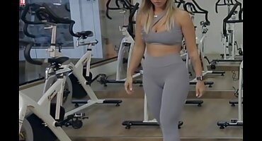 టాటూ గర్ల్ ఇబ్బంది పెట్టాడు స్నేహితుడు తెలుగు వీడియో సెక్స్ తో స్ట్రాపన్