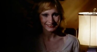 శిక్షణ తర్వాత, రెడ్ హెడ్ ఫుట్బాల్ తెలుగు సెక్స్ వీడియో లొంగిపోయాడు