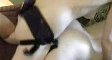 లాకర్ గది సెక్స్ వీడియో తెలుగు పాటలు శృంగారమైన చాలా వెంట్రుకల పుస్సీ లో