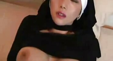 ఆకర్షణీయమైన, పసికందు, తెలుగు సెక్స్ వీడియో హెడ్ పెద్ద Tits తో masturbates