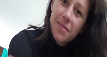 భర్త నిద్ర మరియు ప్రేమికుడు కండోమ్ నలిగిన వెనుక నుండి లోపల తెలుగు వీడియో సెక్స్ కమ్