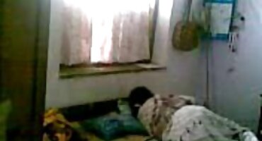 ఒక నోటితో తెలుగు వీడియో సెక్స్ మూవీస్ మొడ్ఢ చీకడం తర్వాత, తిరుగుబోతు ముఖం వచ్చింది