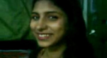 కెమెరా సెక్స్ వీడియో ఫిలిం తెలుగు ముందు నటిస్తూ బ్లాండ్ గాడిద