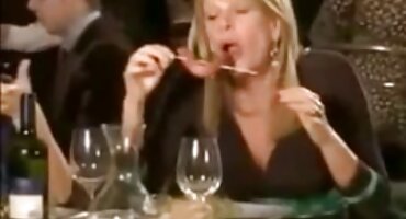 ఒక సిగరెట్ ధూమపానం మరియు తెలుగు తెలుగు సెక్స్ వీడియో తెలుగు సెక్స్ లోతైన గుహ హస్త ప్రయోగం