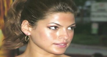 గ్లామర్ గర్ల్ ఆమె కఠినమైన ప్రియుడు యొక్క వీడియో తెలుగు సెక్స్ వీడియో తెలుగు ఆత్మవిశ్వాసం వంకలు