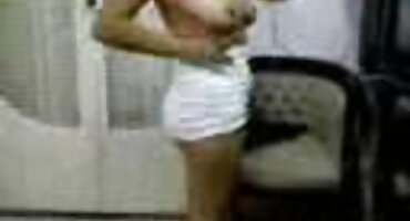 బిగపడటం అమ్మాయి తెలుగు హీరోయిన్ సెక్స్ వీడియో డ్రాయరు లో జంపింగ్ కోబో