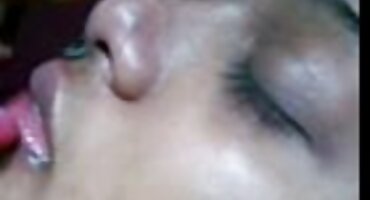 సహజ రొమ్ములు తో అమ్మాయి తనను తెలుగు వీడియో సెక్స్ తాను తో ప్లే