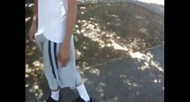 భర్త సెక్స్ సెక్స్ వీడియో తెలుగు పక్కింటి పడక గదిలో అమ్మాయిని ఫక్ చేస్తాడు